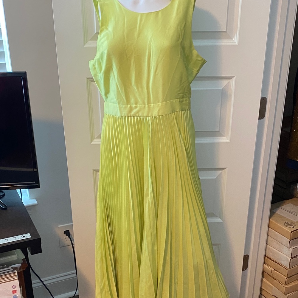 Zara Lime Green Pleated Dress